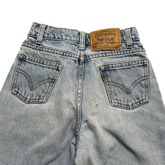 Vintage Levi’s 550 Orange tab Youth Relaxed Fit Jeans Light Wash Distressed Sz 7 - Picture 9 of 12